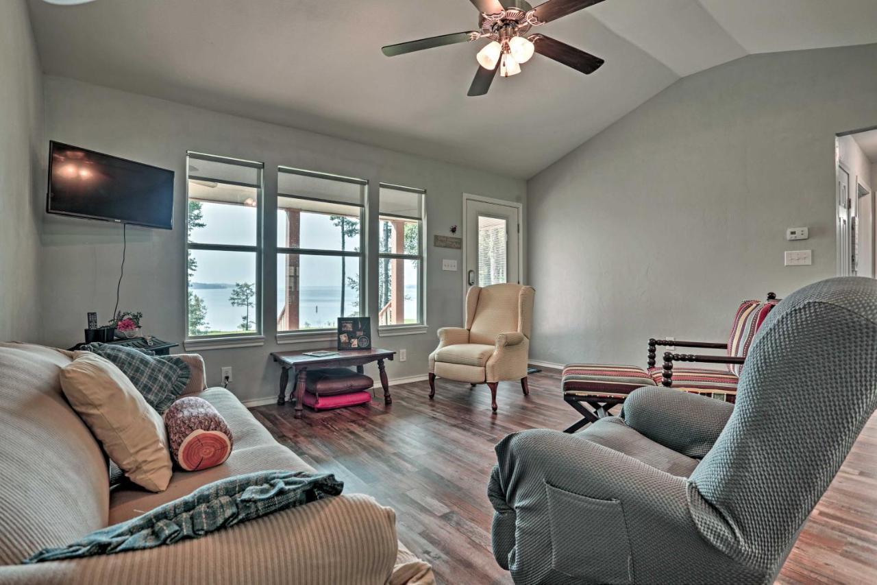 Relaxing Texas Getaway, 1 Mile To Boat Ramp! Villa Jefferson Bagian luar foto